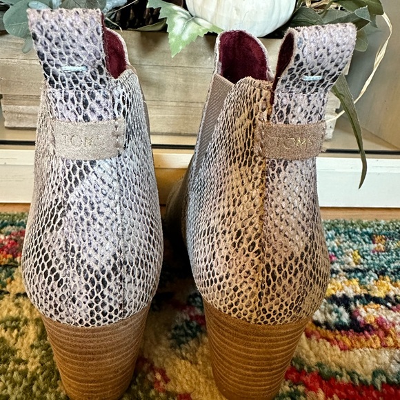 Booties - Picture 2 of 6